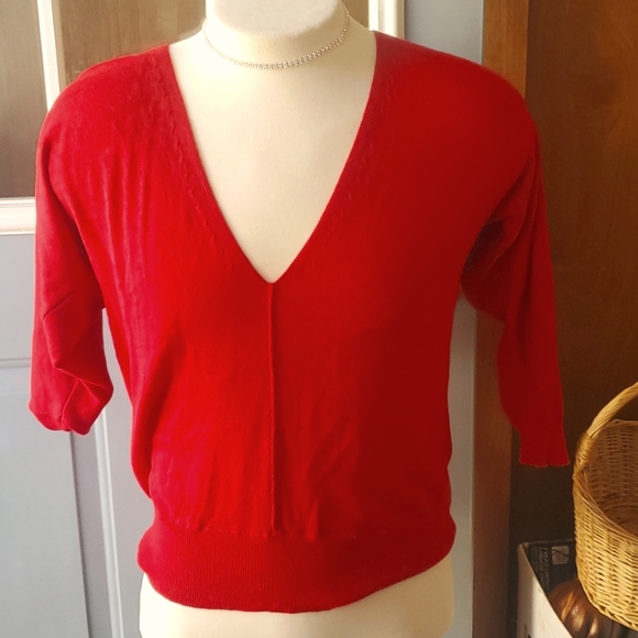 Kenar Red Sweater - Picture 1 of 5